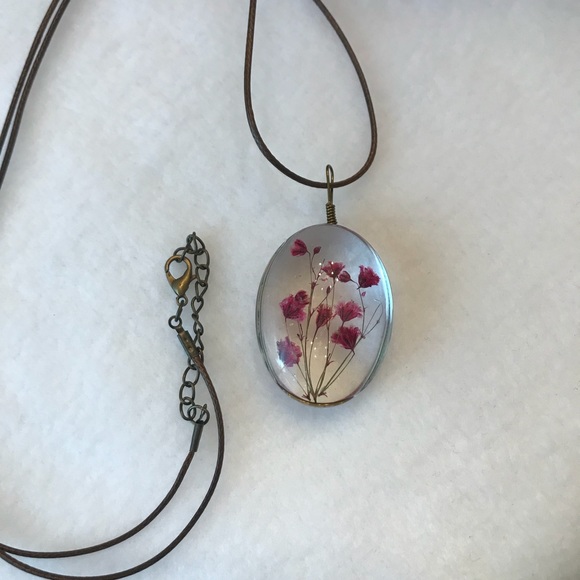 Handmade Dried Pink Flower in Dome Glass Pendant - Picture 8 of 8